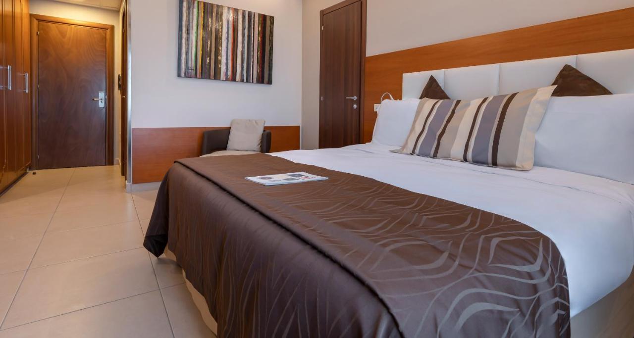 Hotel Agora Sure Hotel Collection By Best Western لاغو باتريا المظهر الخارجي الصورة