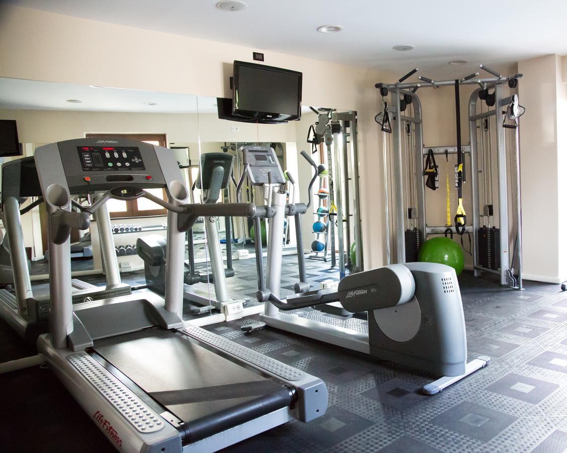 Hotel Agora Sure Hotel Collection By Best Western لاغو باتريا المظهر الخارجي الصورة